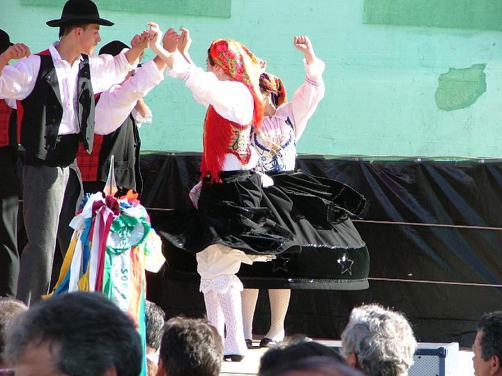 Segundo Festival de Folclore em SANTA VALHA 2003.JPG